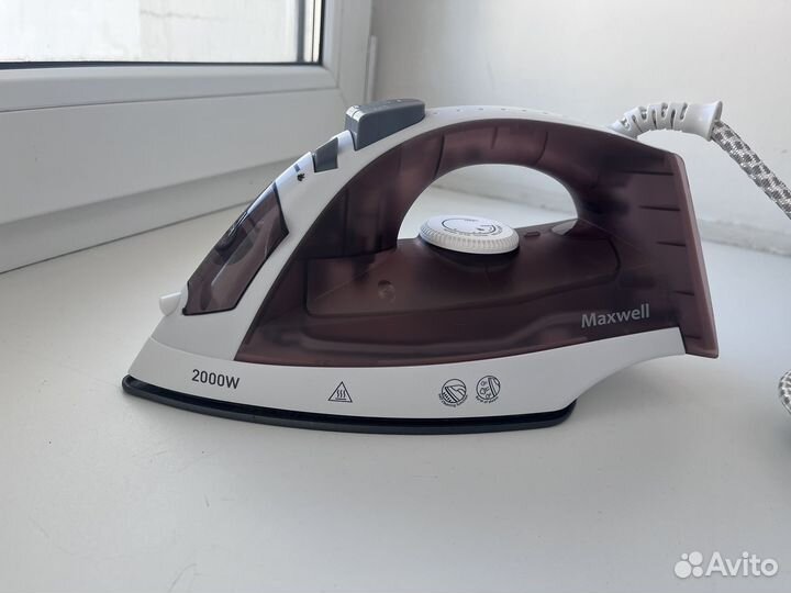 Утюг Maxwell mw-3049