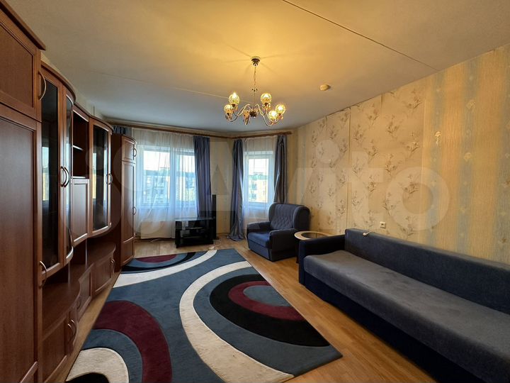 2-к. квартира, 52 м², 4/4 эт.