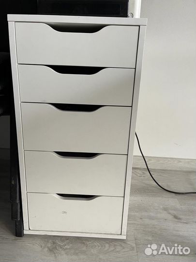 Тумбочка IKEA