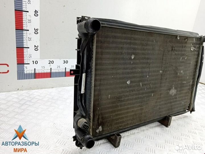 Радиатор (основной) Volkswagen Passat B5 1999