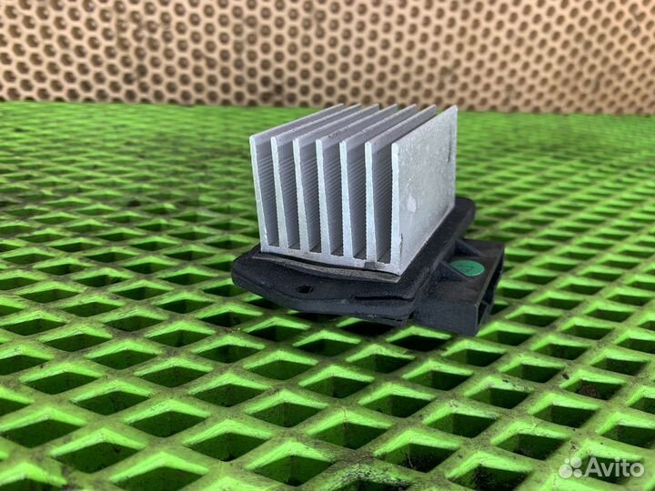 Резистор отопителя Lifan X60