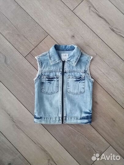 Жилет джинсовый