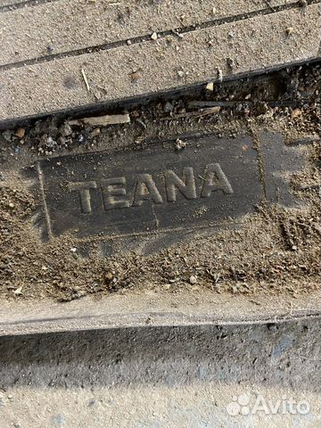 Продам коврик багажника