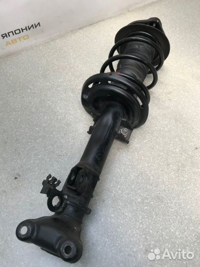 Амортизатор передний Mercedes-Benz C200 W204