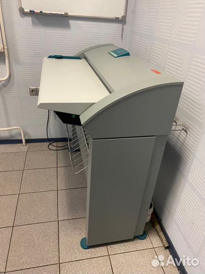 Полуавтоматический Фальцовщик OCE 940