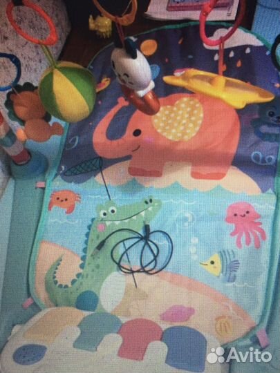 Развивающий коврик с пианино