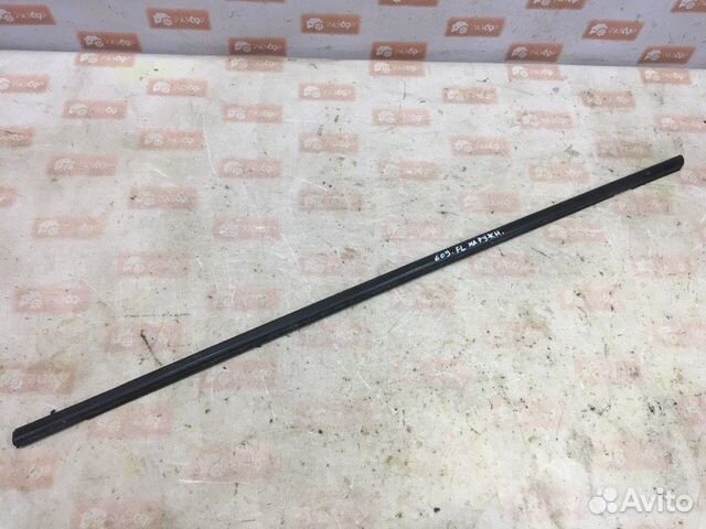 Уплотнитель стекла двери бархотка передний левый