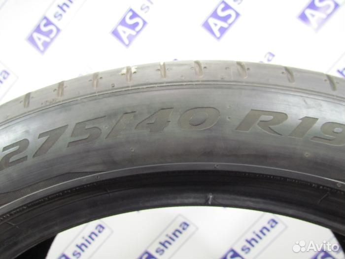 Pirelli P Zero PZ4 275/40 R19 81H