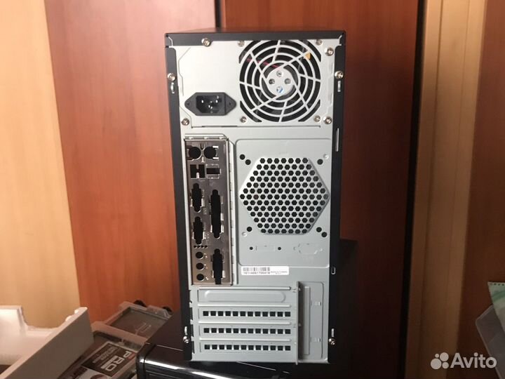 Корпус пк с бп (inwin ENR025BL 400W) новый