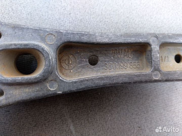 Опора кпп задняя VAG 3C0199855 для VW Passat (B6)