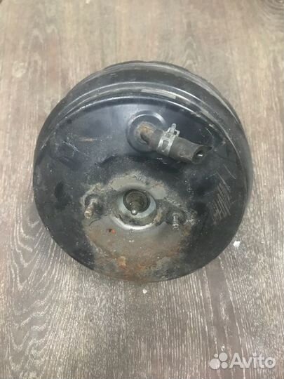 Вакуумный усилитель тормозов Mitsubishi Pajero