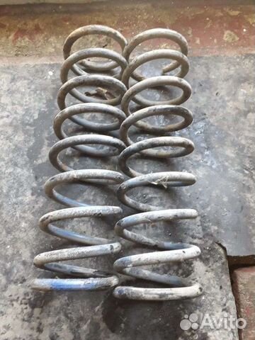 Заднии усиленные пружины нива