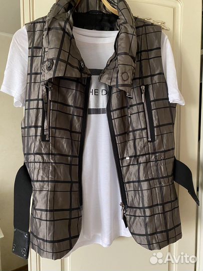 Жилетка женская