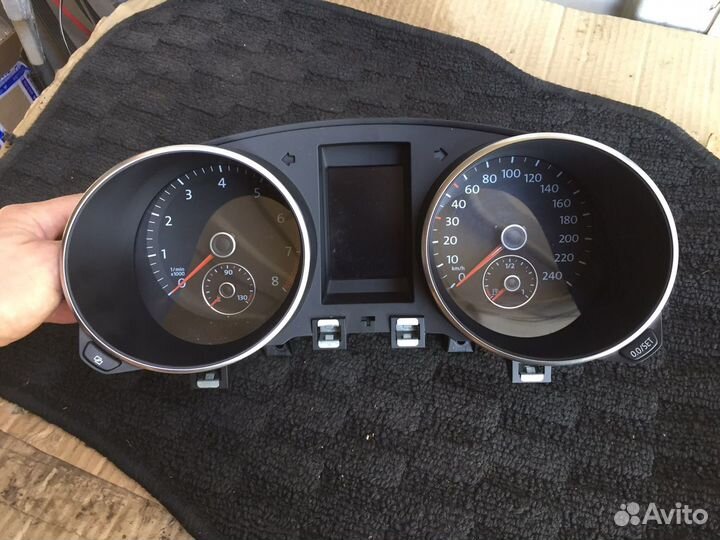 Панель приборов фольксваген Гольф 6