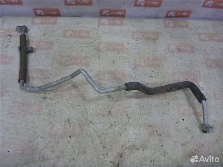 Трубка кондиционера Land Rover Discovery L319 AJ41