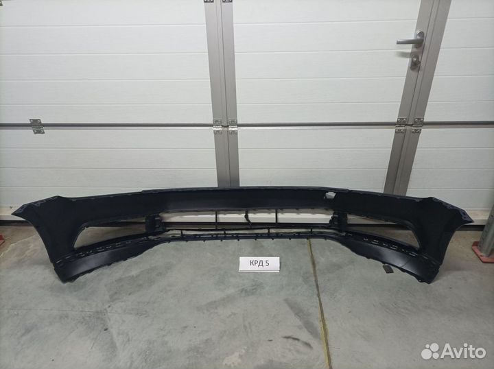 Передний бампер Volkswagen Passat B 8 Highline