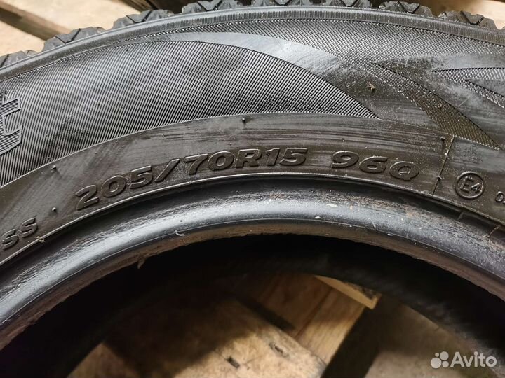 Hankook I Cept W605 205/70 R15 96Q