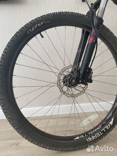 Горный велосипед GT