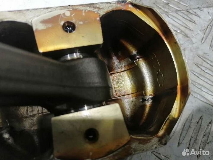 Поршень в сборе VQ35DE 3.5L Nissan