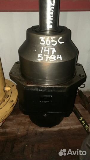 Гидромотор хода Caterpillar 365C CAT365C