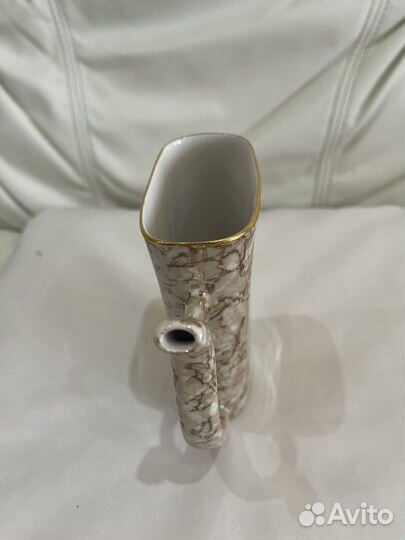 Кружка - поильник для минеральной воды