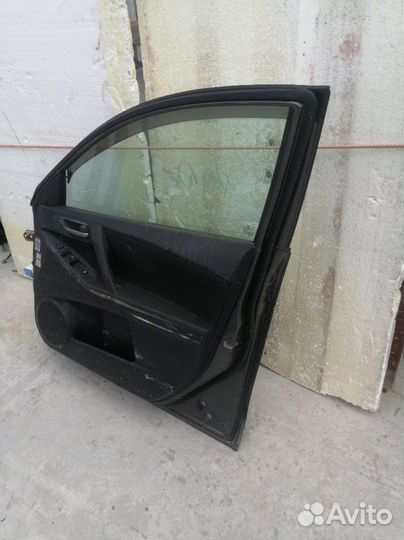 Дверь передняя правая Mazda 3 BL