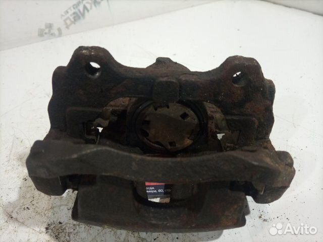 Суппорт передний правый Opel Corsa D 1.2 (AT) 2009