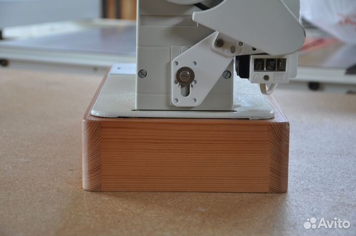 Поддон Veritas Rubina из дерева. Изготовление