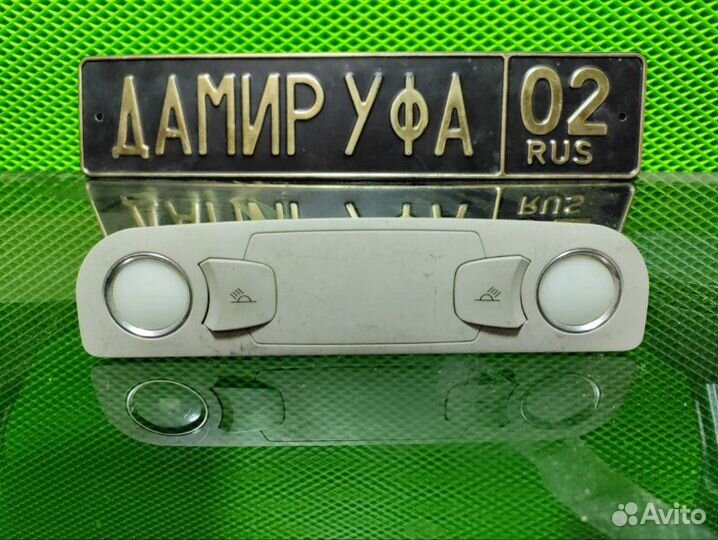 Плафон подсветки салона Audi Q7