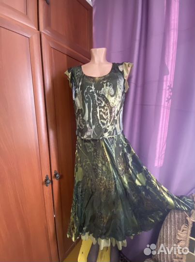 Костюм тройка