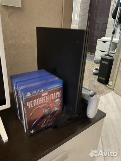 Sony playstation 4 pro 1tb