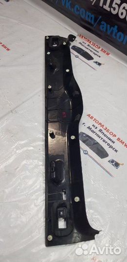 Обшивка двери багажника Bmw X5 E53