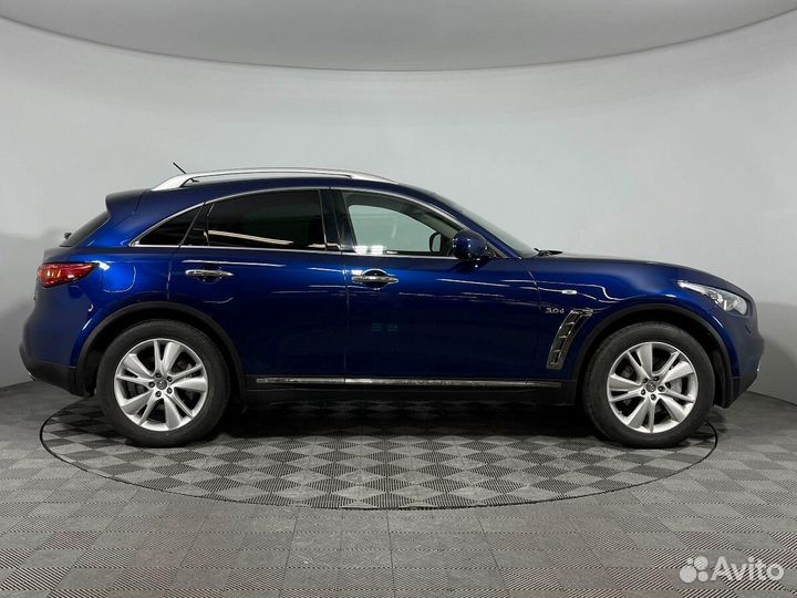 Infiniti QX70 3.0 AT, 2016, 100 000 км