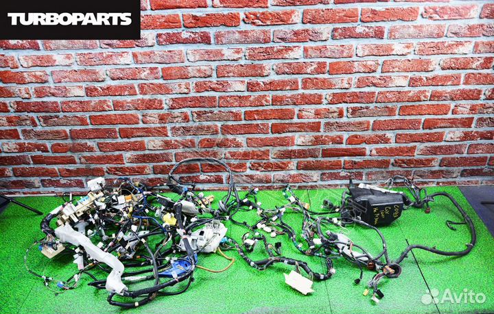 Коса автомобиля Toyota Chaser GX100 1GFE 1998