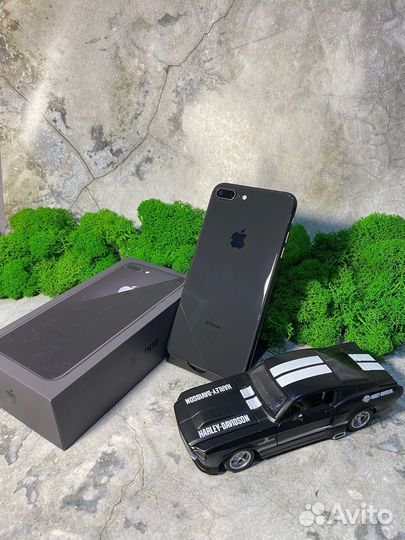 iPhone 8 Plus, 128 ГБ