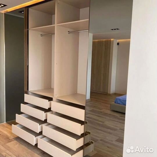 Шкаф купе для одежды