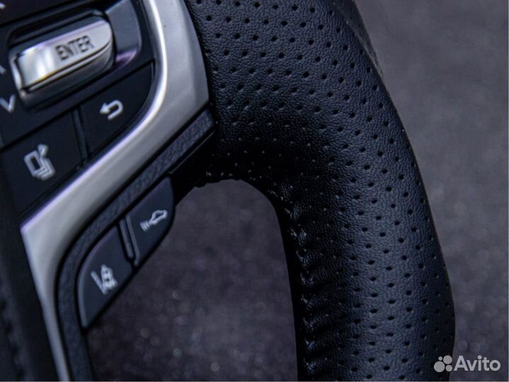 Руль для LC200 с 2008 по 21г. Карбон, Перфорация