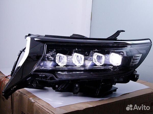 Prado 150 2017+ Передние фары стиль Бугатти G2EV6