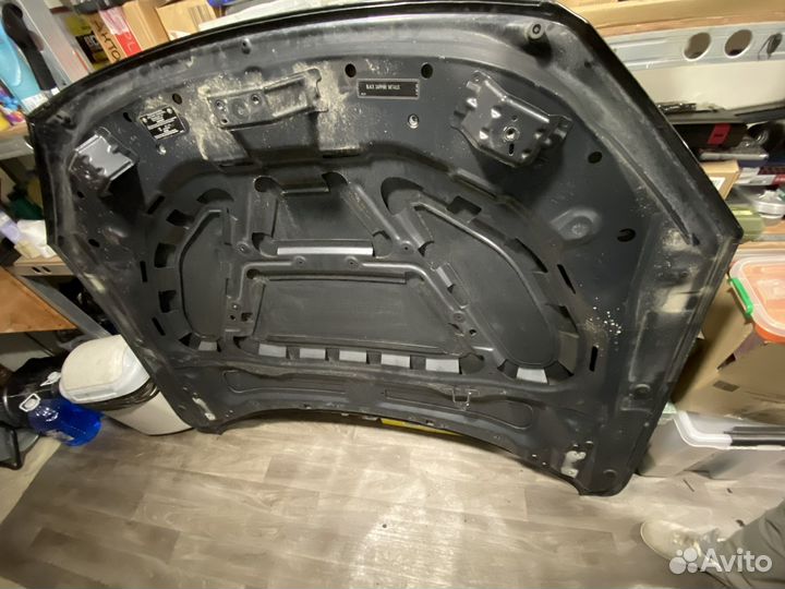 Капот BMW X1 Е84