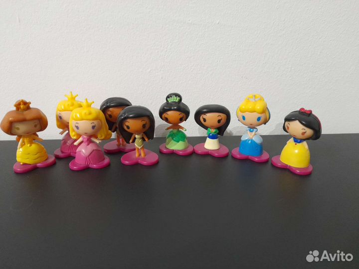 Киндеры принцессы дисней, тролли, русалочка