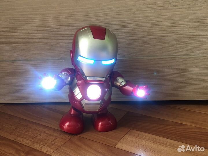 Игрушка робот