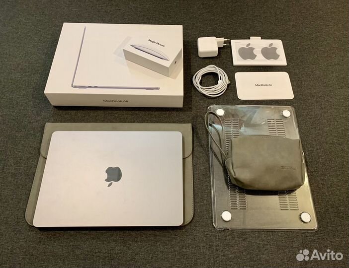 Macbook Air M2 13.6 8/256 Space Gray, 24 цикла