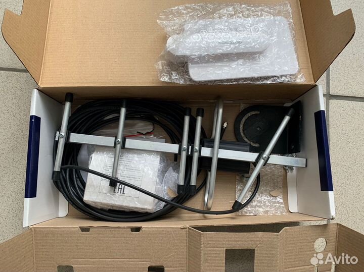 Усилитель сигнала сотовой связи sotobox