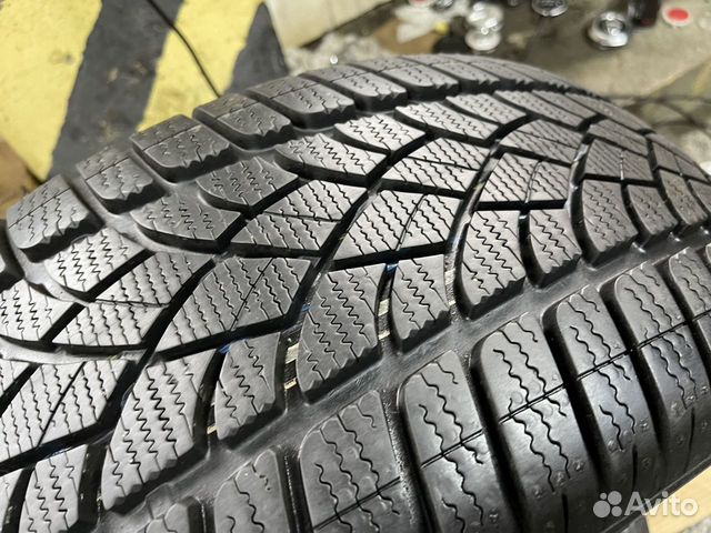 Dunlop SP Winter Sport 3D 235/45 R19