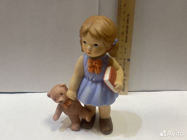 Статуэтки Regal