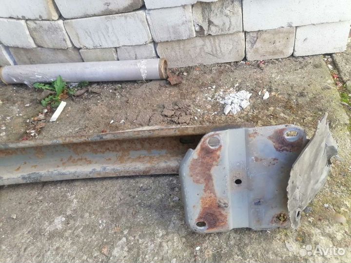 Усилитель заднего бампера мазда 3 2007г