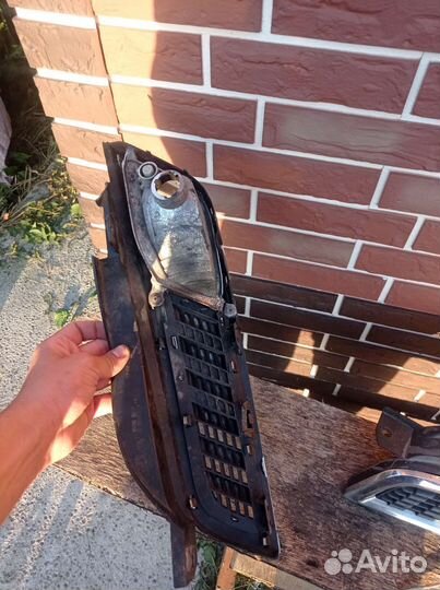 Решетка радиатора на nissan micra k12