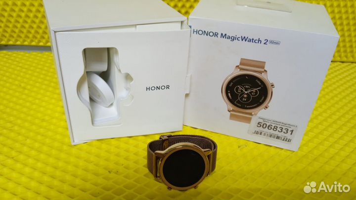 Смарт-часы honor Magic-Watch 2