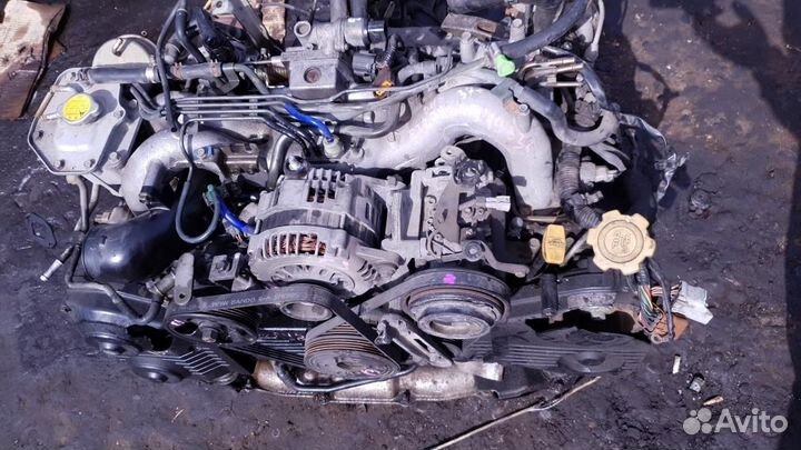 Двигатель в разбор subaru legacy B4 BE5
