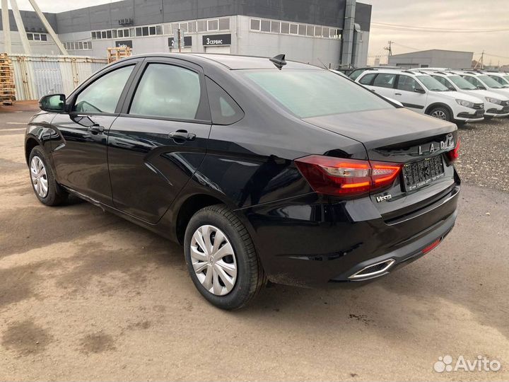 LADA Vesta 1.8 CVT, 2024